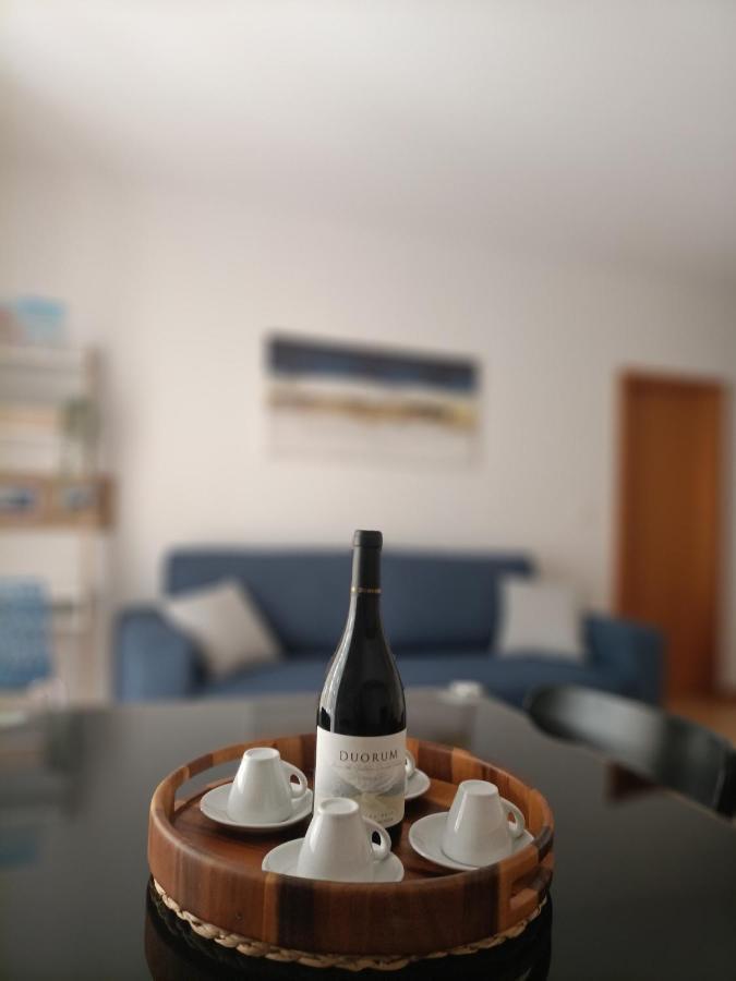 Modern 1Br For 4 - Great For Long Stays, 10 Min To Attractions ヴィラ・ノヴァ・デ・ガイア エクステリア 写真
